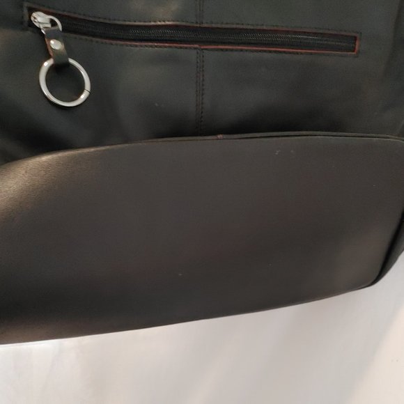 Danier Leather Tote/Handbag/Shoulder bag - Picture 5 of 5